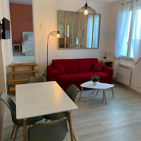 Proche Aeroport - Ligne 14 * Orly